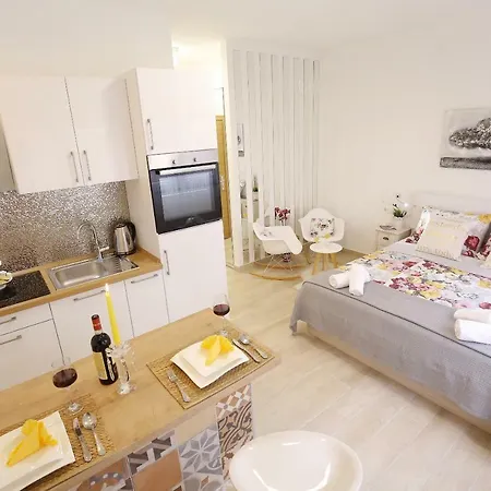 A'Marie Apartments Self Check-In Zadar Extérieur photo