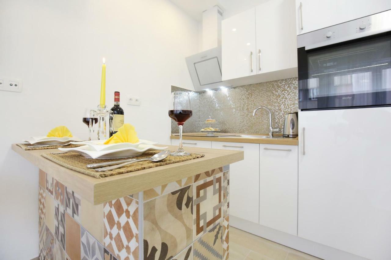 Apartment A'marie
